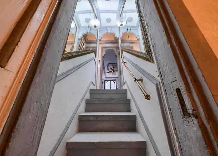 Duomo - Station 2 Minutes Away - Casa Degli Specchi Appartement