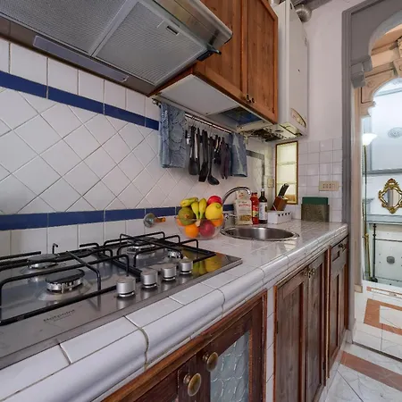 Duomo - Station 2 Minutes Away - Casa Degli Specchi 아파트 *