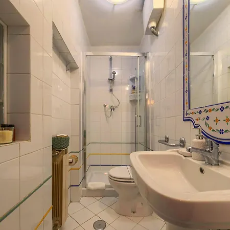 Duomo - Station 2 Minutes Away - Casa Degli Specchi 피렌체